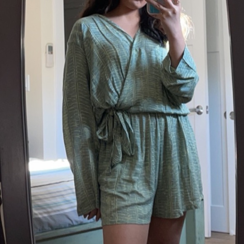 Green Women's Wrap Robe - Picture 4 of 5
